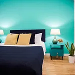 Santa Ana Sol Boutique